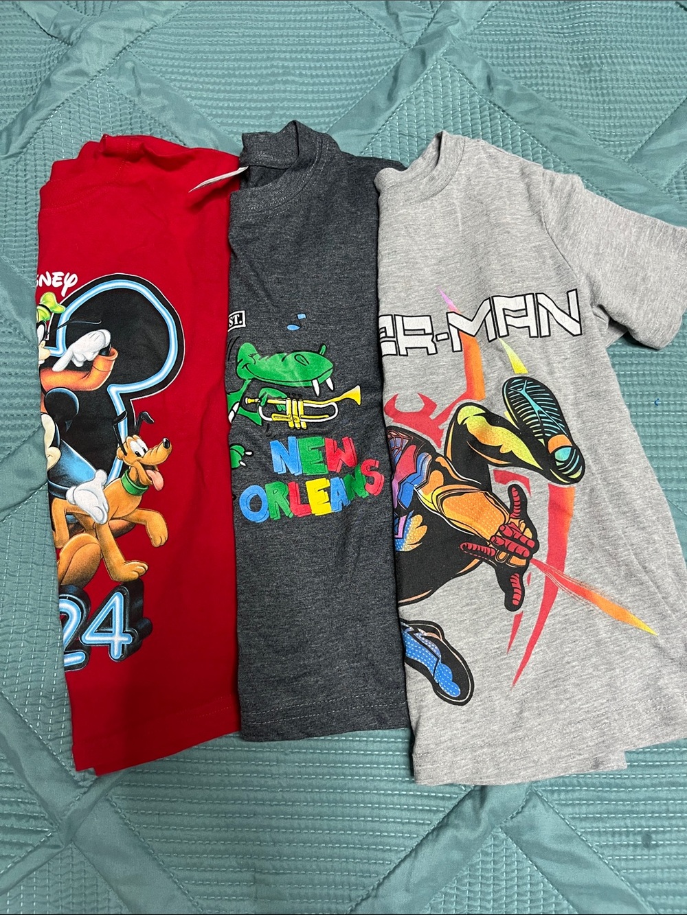 Set of 3 Graphic Kids Tees - Red, Charcoal, Gray